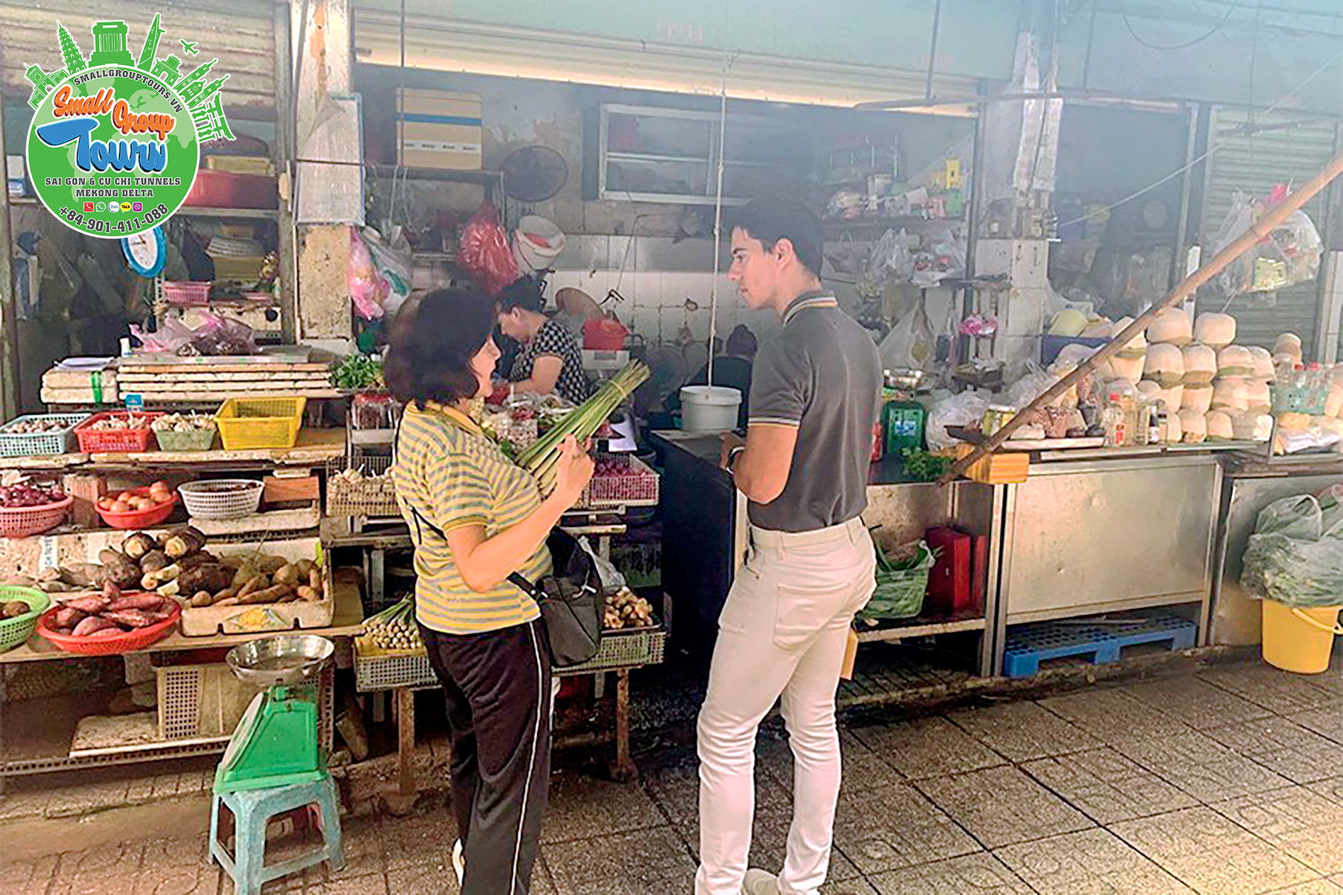 Immerse yourself in a culinary journey as our chef passionately explains the nuances of local ingredients, guiding guests through the vibrant market kiosk experience.